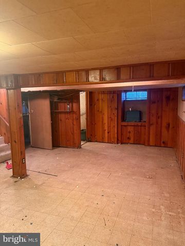 3010 ROGERS DR, Falls Church, VA 22042