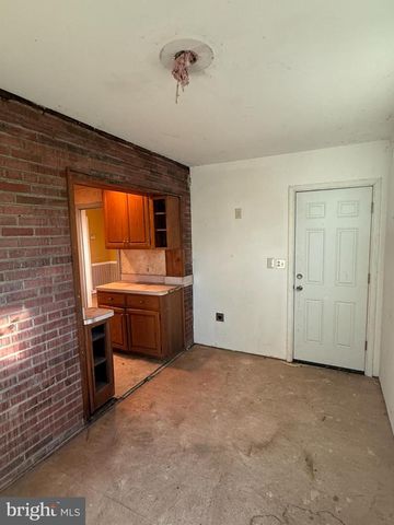 3010 ROGERS DR, Falls Church, VA 22042