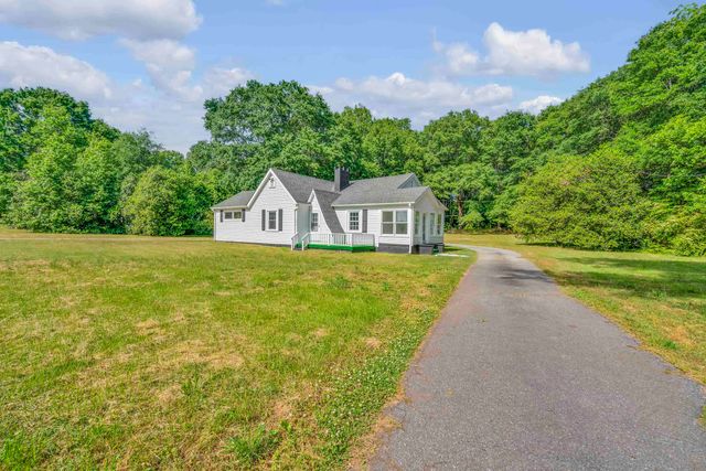 220 Casey Creek Road, Chesnee, SC 29323