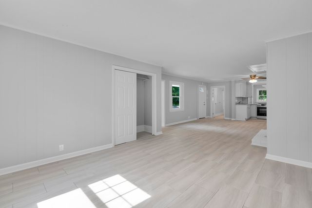 220 Casey Creek Road, Chesnee, SC 29323