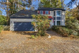 920 Oxford DR, Virginia Beach, VA 23452
