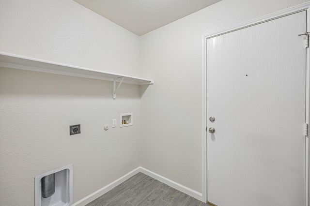 8820 Valley River Drive, Fort Worth, TX 76244