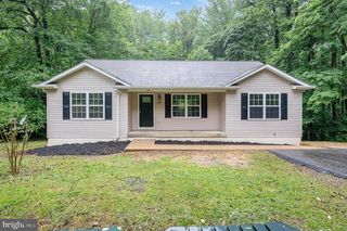 114 DRAGOON DR, Montross, VA 22520