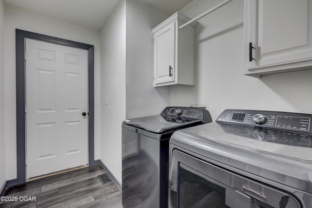 9670 County Lane 116, Carthage, MO 64836