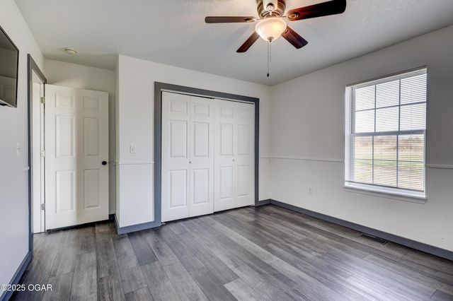 9670 County Lane 116, Carthage, MO 64836