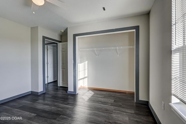 9670 County Lane 116, Carthage, MO 64836