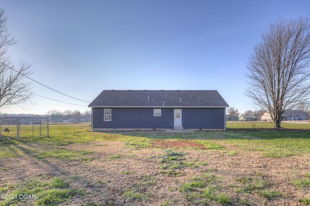 9670 County Lane 116, Carthage, MO 64836