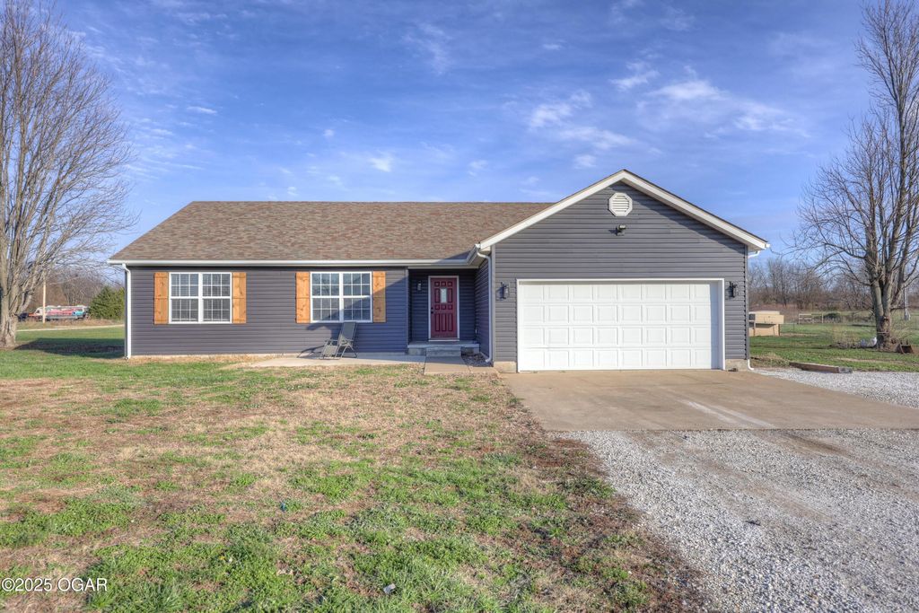 9670 County Lane 116, Carthage, MO 64836