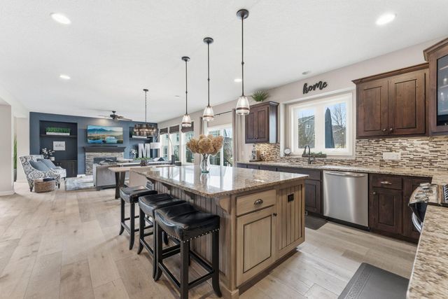 19373 Huntington Avenue, Lakeville, MN 55044