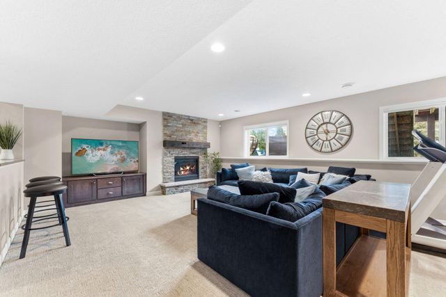 19373 Huntington Avenue, Lakeville, MN 55044