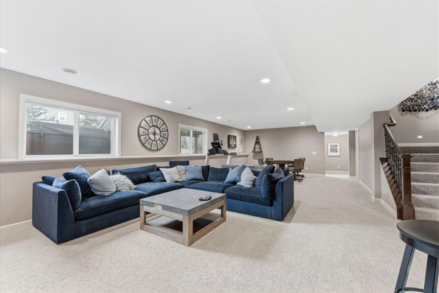 19373 Huntington Avenue, Lakeville, MN 55044