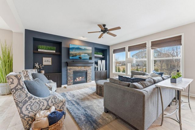 19373 Huntington Avenue, Lakeville, MN 55044