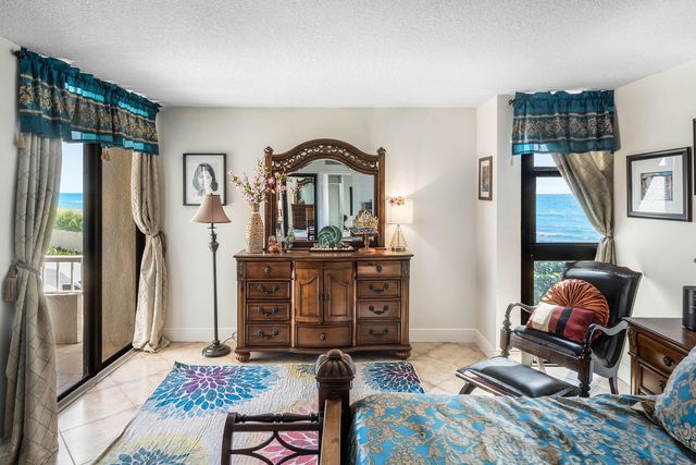 5540 N Ocean Drive 1c, Singer Island, FL 33404