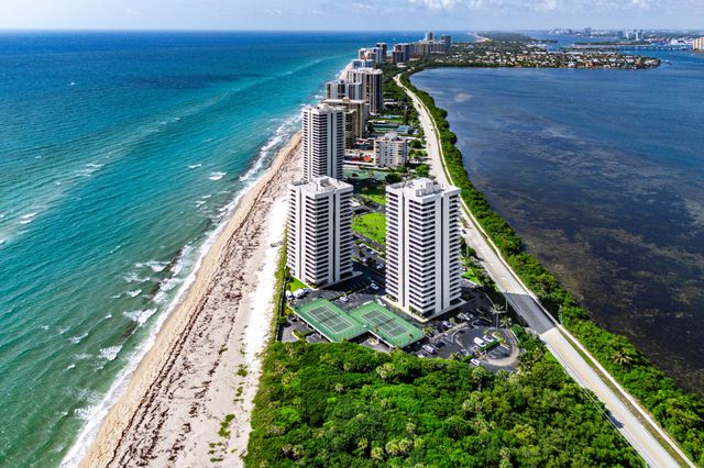 5540 N Ocean Drive 1c, Singer Island, FL 33404