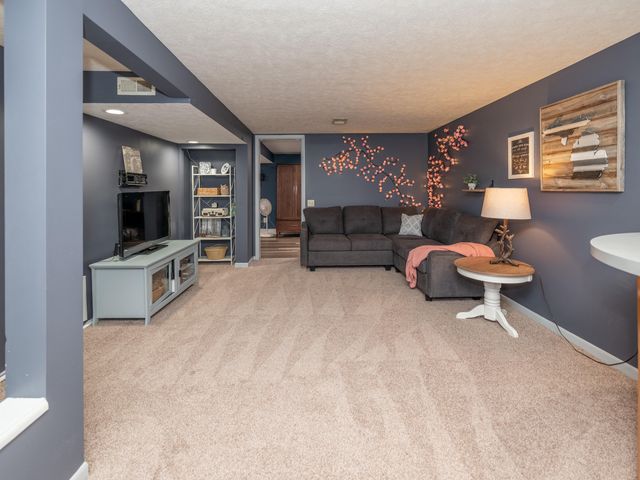 9150 Alidor Street, Texas Twp, MI 49087
