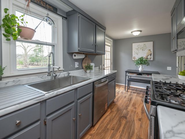 9150 Alidor Street, Texas Twp, MI 49087