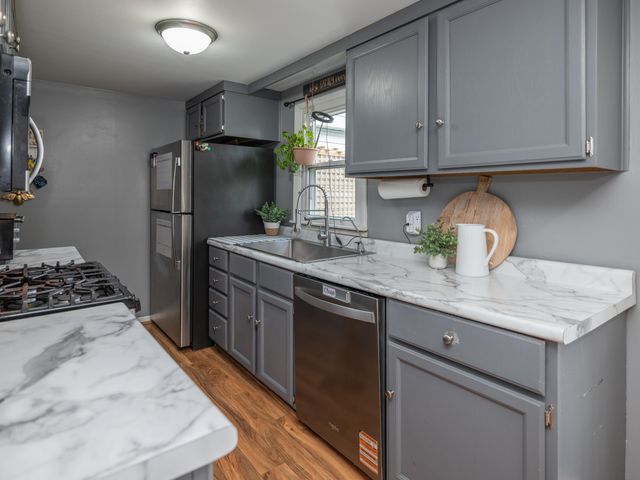 9150 Alidor Street, Texas Twp, MI 49087