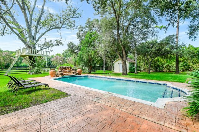 1347 Siedel Road, Brookshire, TX 77423