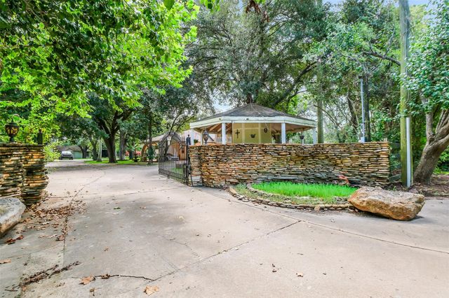 1347 Siedel Road, Brookshire, TX 77423