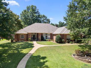 107 Oak Isle Dr., Longview, TX 75605