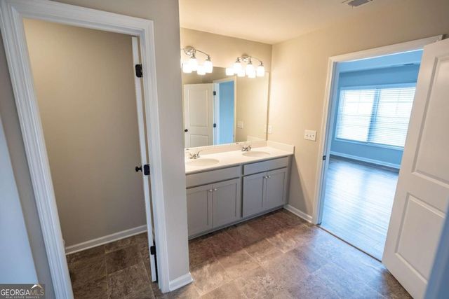 3657 Princeton Avenue, Atlanta, GA 30337