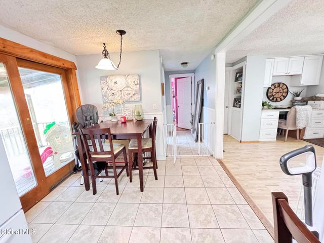 577 McQueen Road, Perth, NY 12010