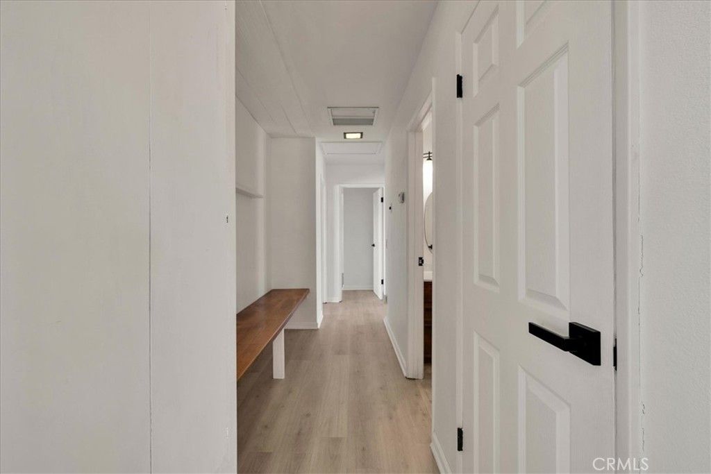 Image 17 of property listing at 4808 Camarilla Avenue, Yucca Valley, CA 92284