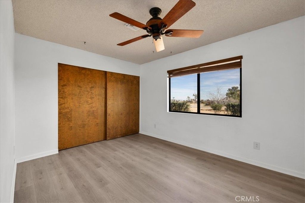 Image 27 of property listing at 4808 Camarilla Avenue, Yucca Valley, CA 92284