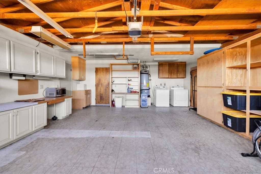 Image 29 of property listing at 4808 Camarilla Avenue, Yucca Valley, CA 92284