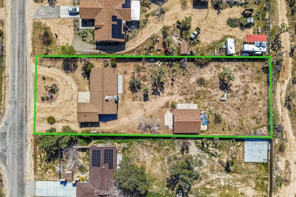 Image 48 of property listing at 4808 Camarilla Avenue, Yucca Valley, CA 92284