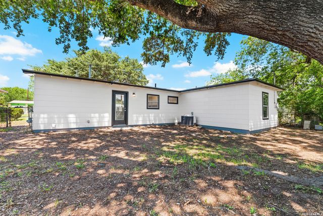 530 COMO ST, San Antonio, TX 78220