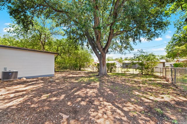 530 COMO ST, San Antonio, TX 78220