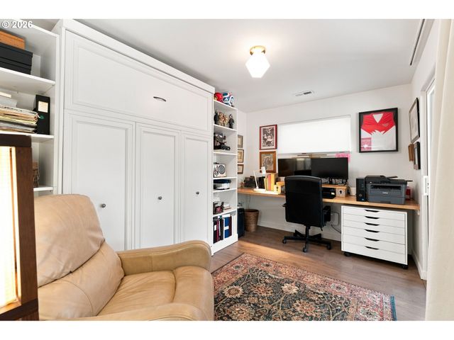 12709 Se RAMONA St, Portland, OR 97236