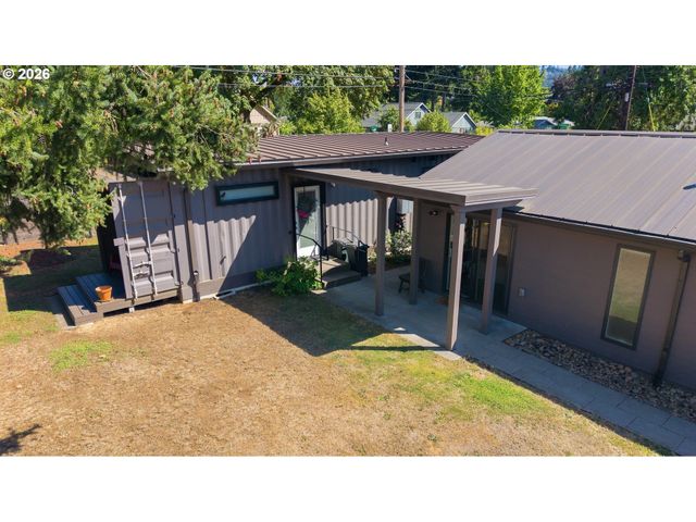 12709 Se RAMONA St, Portland, OR 97236