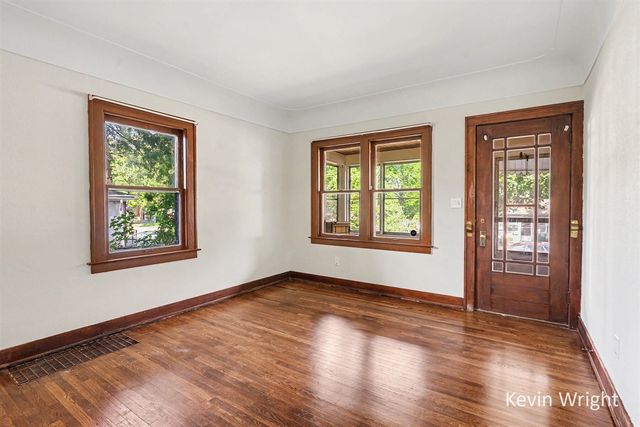 1014 Short Street, Grand Rapids, MI 49503