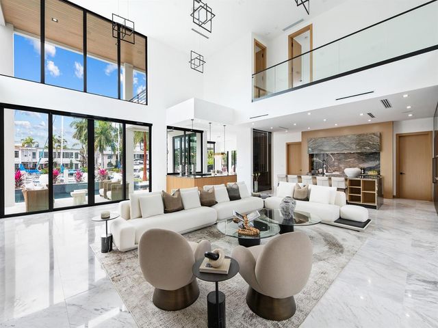 111 Fiesta Way, Fort Lauderdale, FL 33301