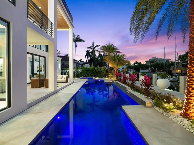 111 Fiesta Way, Fort Lauderdale, FL 33301