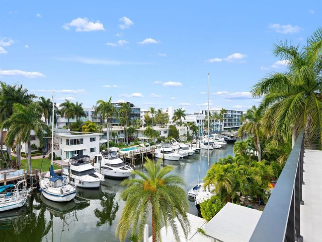111 Fiesta Way, Fort Lauderdale, FL 33301