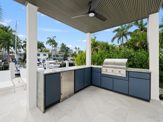 111 Fiesta Way, Fort Lauderdale, FL 33301
