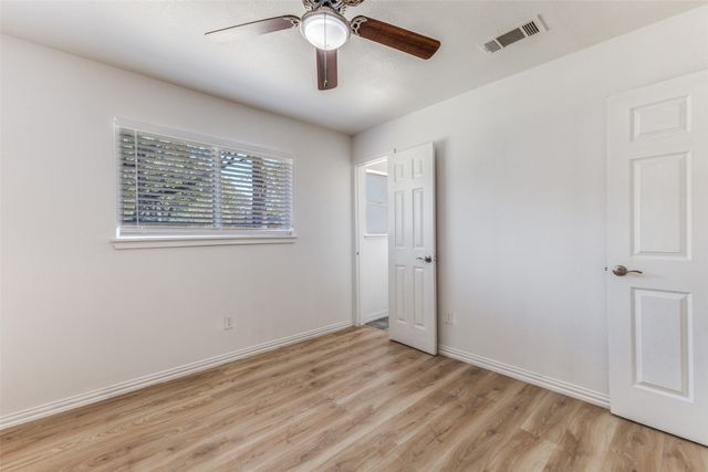 3104 Forestdale Lane, Balch Springs, TX 75180