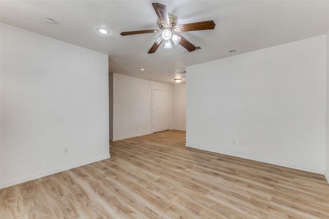 3104 Forestdale Lane, Balch Springs, TX 75180