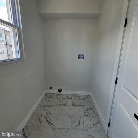 5755 N 17TH ST, Philadelphia, PA 19141
