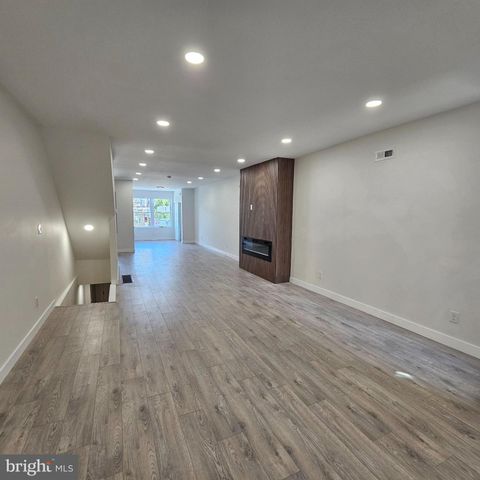 5755 N 17TH ST, Philadelphia, PA 19141