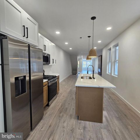 5755 N 17TH ST, Philadelphia, PA 19141
