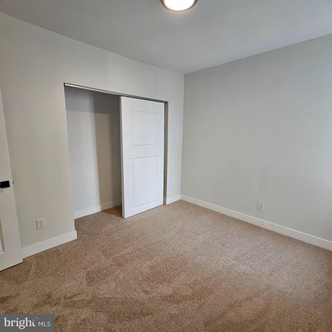 5755 N 17TH ST, Philadelphia, PA 19141