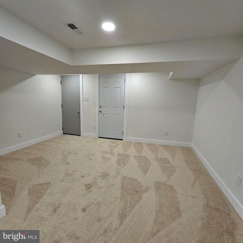 5755 N 17TH ST, Philadelphia, PA 19141