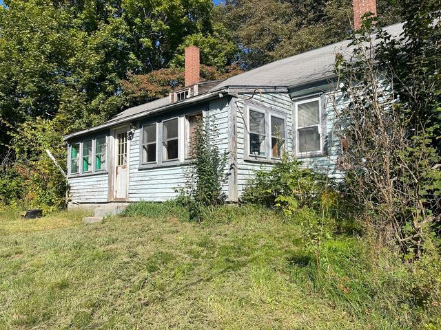 246 Everett Street, Middleboro, MA 02346