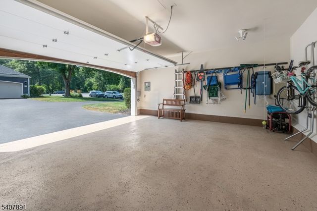 69 Sherwood Dr, Morris Twp., NJ 07960