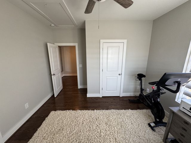 40 Hubbard St, Nashville, TN 37210