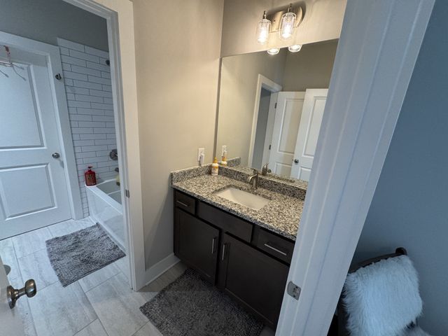 40 Hubbard St, Nashville, TN 37210